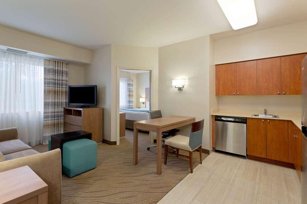 Hawthorn Extended Stay By Wyndham North Naples Szoba fotó