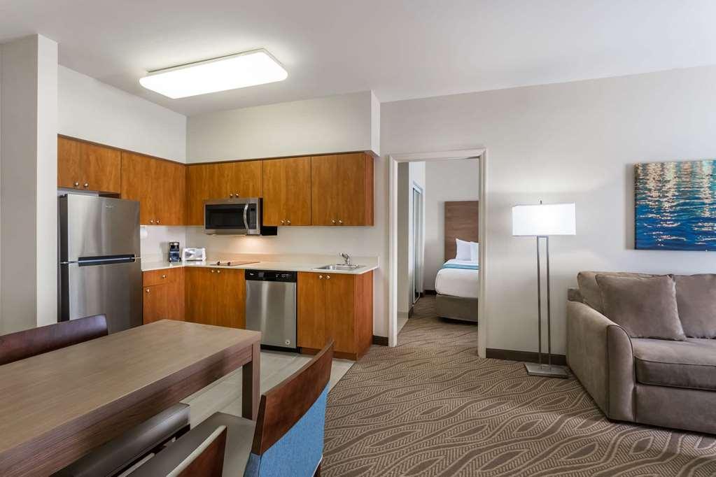 Hawthorn Extended Stay By Wyndham North Naples Szoba fotó